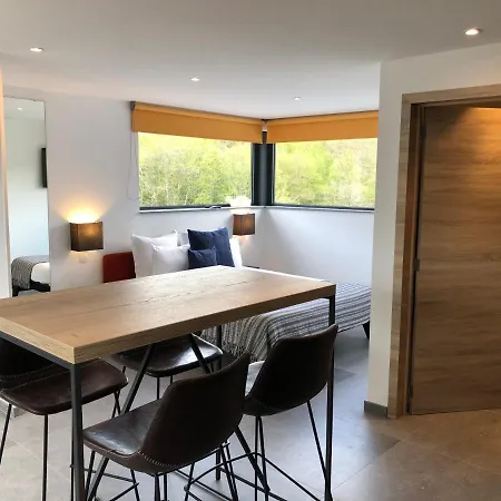 D'hotes Les Grisons 4* 호후예트