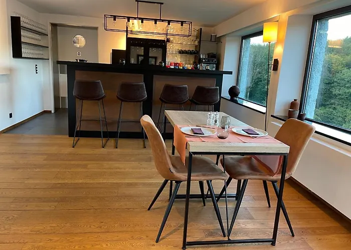 D'hotes Les Grisons Penzion Houyet